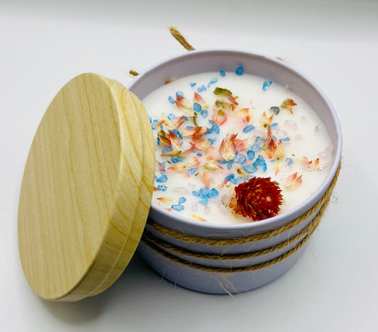 Fresh Water & Aloe | 8oz Tin Candle